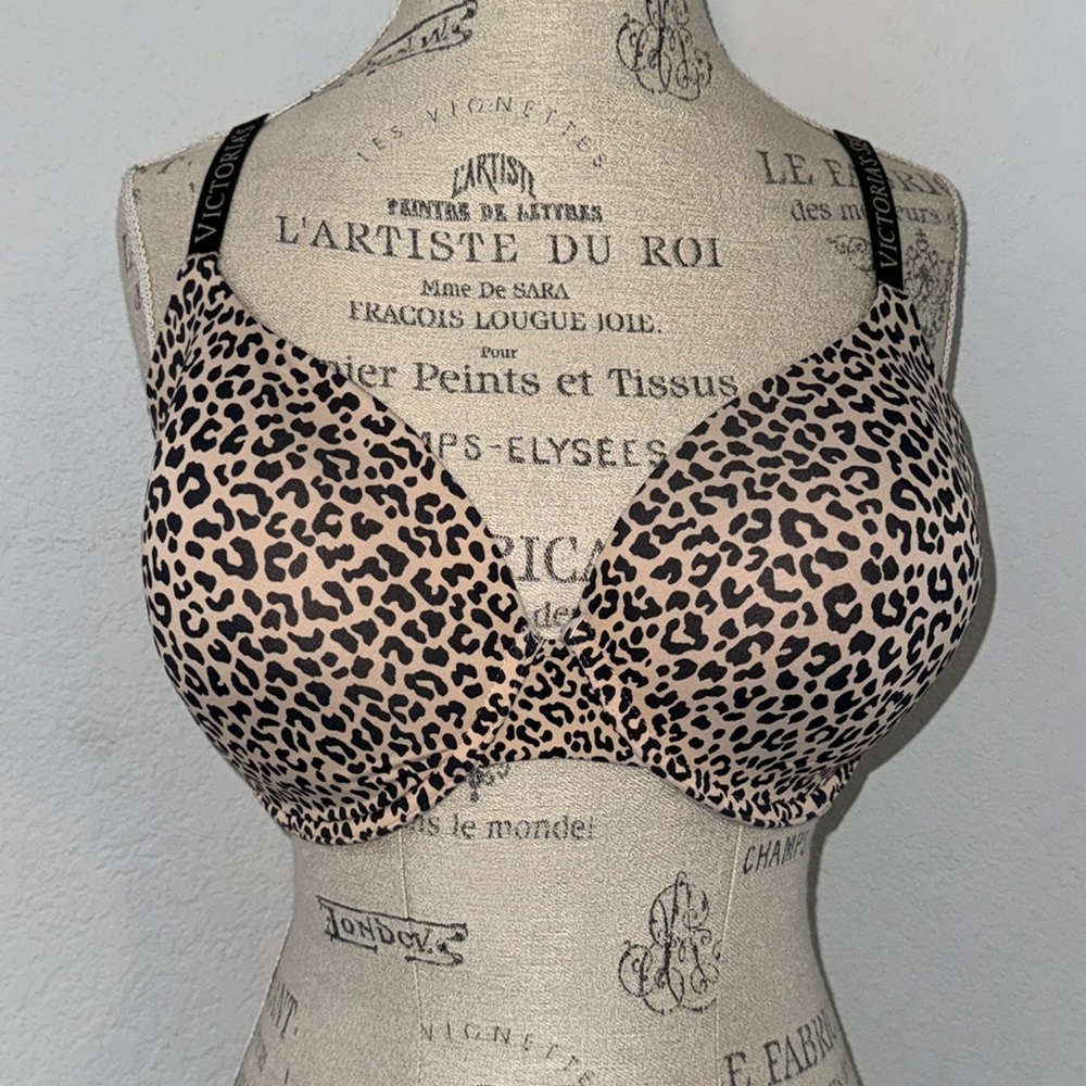 Victoria’s secret’s Bra